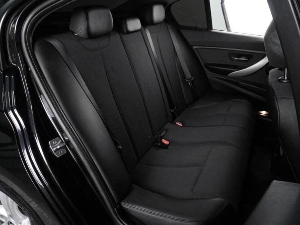 BMW 3 серии VI (F3x) Рестайлинг с пробегом 2016 года, цена 2 129 000 рублей, 199456 км, седан, Автокод Объявления