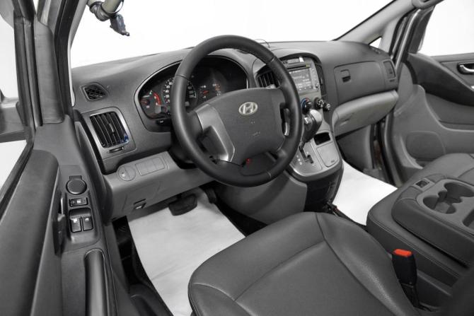 Hyundai Grand Starex I с пробегом 2011 года, цена 1 349 000 рублей, 155000 км, минивэн, Автокод Объявления