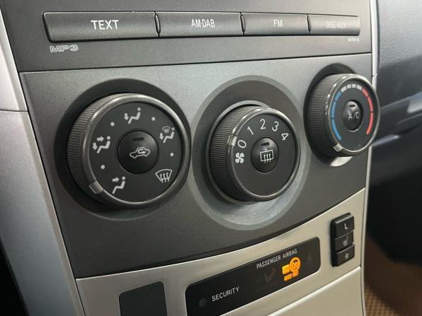 Toyota Corolla X (E140 E150) Рестайлинг с пробегом 2012 года, цена 969 000 рублей, 321700 км, седан, Автокод Объявления