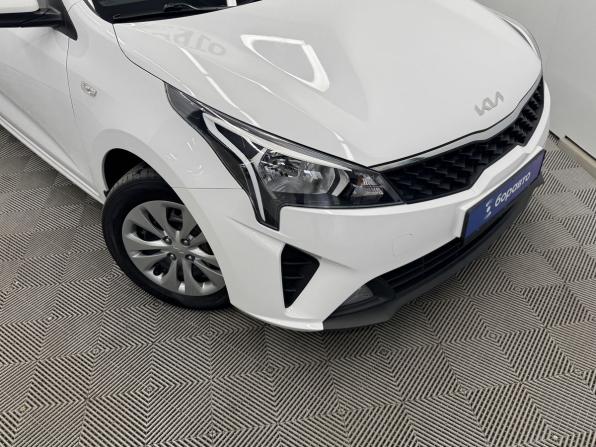 Kia Rio IV Рестайлинг с пробегом 2022 года, цена 1 599 000 рублей, 129344 км, седан, Автокод Объявления