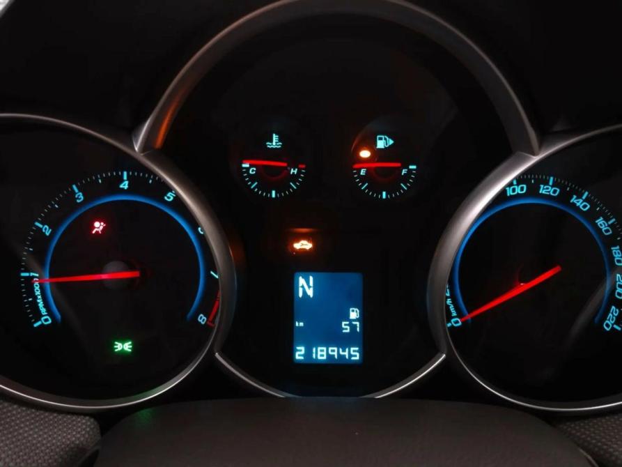 Chevrolet Cruze I Набережные Челны  - изображение 10