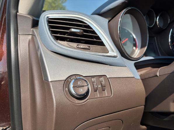 Opel Mokka I с пробегом 2013 года, цена 1 050 000 рублей, 160667 км, внедорожник, Автокод Объявления