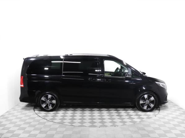 Mercedes-Benz V-Класс III (W447) Рестайлинг с пробегом 2021 года, цена 7 000 000 рублей, 62345 км, минивэн, Автокод Объявления