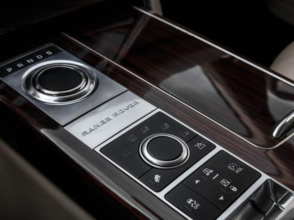 Land Rover Range Rover IV с пробегом 2014 года, цена 3 450 000 рублей, 226584 км, внедорожник, Автокод Объявления