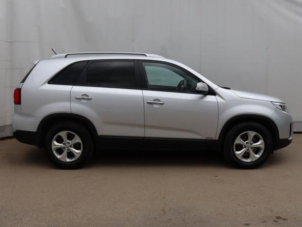 Kia Sorento II Рестайлинг с пробегом 2018 года, цена 2 325 000 рублей, 133957 км, внедорожник, Автокод Объявления