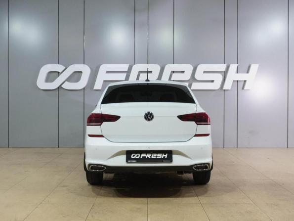 Volkswagen Polo VI с пробегом 2022 года, цена 1 559 000 рублей, 161976 км, лифтбек, Автокод Объявления