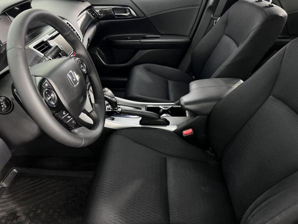 Honda Accord IX с пробегом 2013 года, цена 1 399 000 рублей, 341000 км, седан, Автокод Объявления