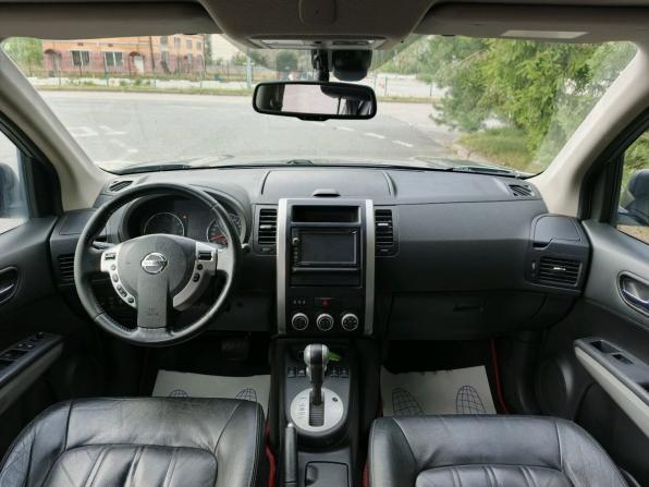 Nissan X-Trail II Рестайлинг с пробегом 2011 года, цена 1 019 000 рублей, 302484 км, внедорожник, Автокод Объявления