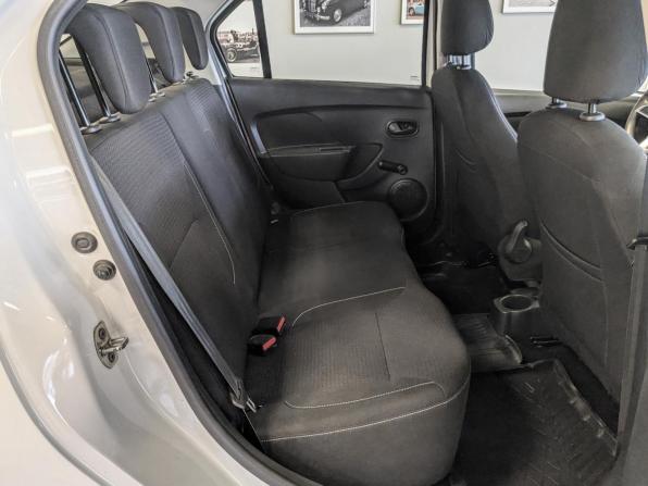 Renault Logan II Рестайлинг с пробегом 2021 года, цена 1 074 500 рублей, 97464 км, седан, Автокод Объявления