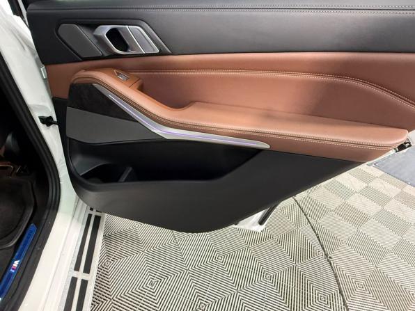 BMW X7 I (G07) с пробегом 2022 года, цена 9 793 000 рублей, 75677 км, внедорожник, Автокод Объявления