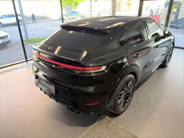 Porsche Cayenne III Рестайлинг с пробегом 2024 года, цена 19 200 000 рублей, 17181 км, внедорожник, Автокод Объявления
