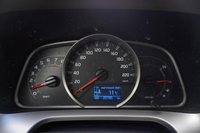 Toyota RAV4 IV (XA40) с пробегом 2013 года, цена 2 300 000 рублей, 25785 км, внедорожник, Автокод Объявления