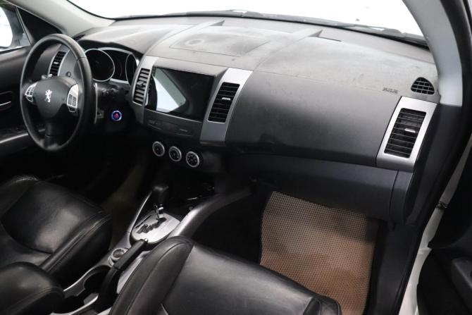 Peugeot 4007 с пробегом 2008 года, цена 939 000 рублей, 190993 км, внедорожник, Автокод Объявления