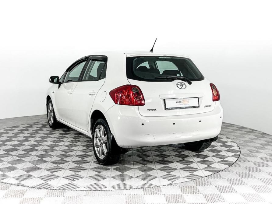 Toyota Auris I Ногинск  - изображение 4