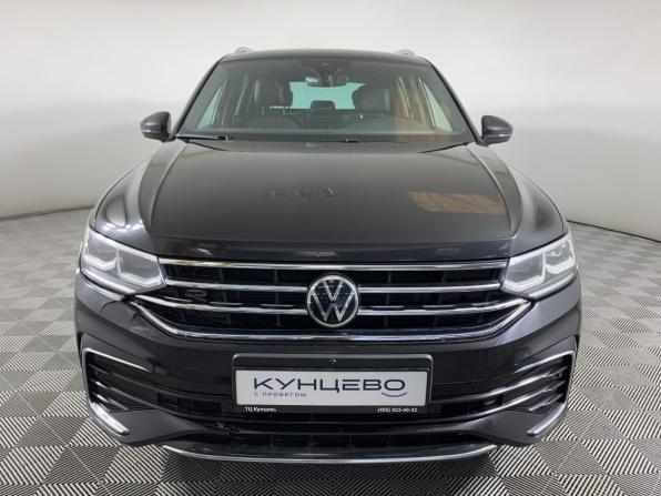 Volkswagen Tiguan II Рестайлинг с пробегом 2020 года, цена 3 725 000 рублей, 92710 км, внедорожник, Автокод Объявления