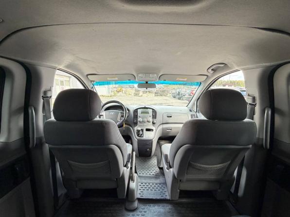 Hyundai H-1 II с пробегом 2008 года, цена 895 000 рублей, 454000 км, минивэн, Автокод Объявления
