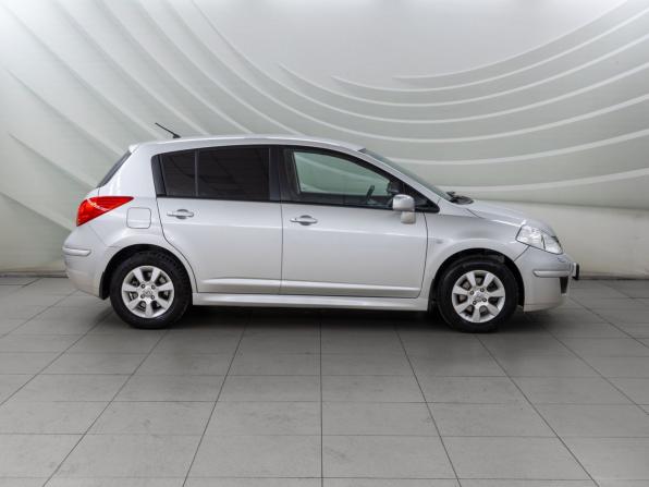 Nissan Tiida I Рестайлинг с пробегом 2011 года, цена 798 000 рублей, 125771 км, хэтчбек, Автокод Объявления