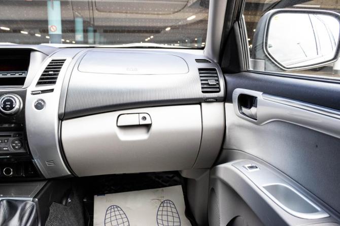 Mitsubishi Pajero Sport II с пробегом 2012 года, цена 1 649 000 рублей, 266881 км, внедорожник, Автокод Объявления