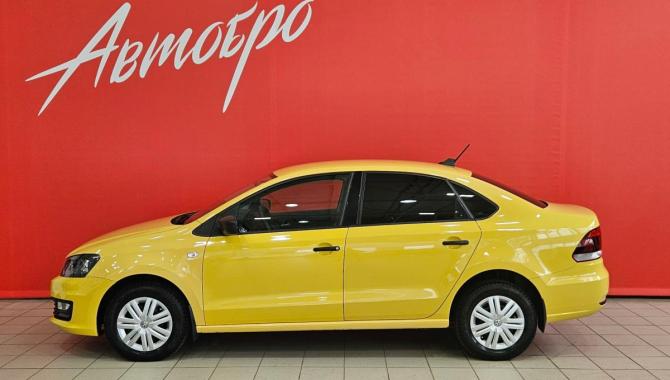 Volkswagen Polo V Рестайлинг с пробегом 2019 года, цена 1 190 000 рублей, 55610 км, седан, Автокод Объявления