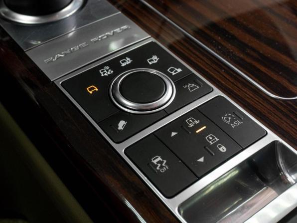 Land Rover Range Rover IV с пробегом 2013 года, цена 3 399 000 рублей, 211660 км, внедорожник, Автокод Объявления