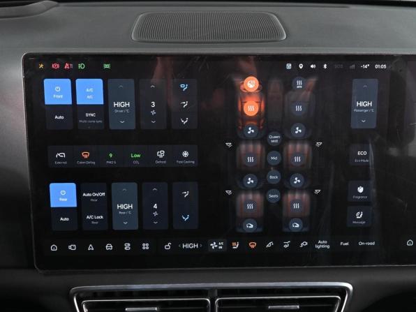 Li Auto (Lixiang) L9 I Рестайлинг с пробегом 2024 года, цена 9 189 000 рублей, 45 км, внедорожник, Автокод Объявления