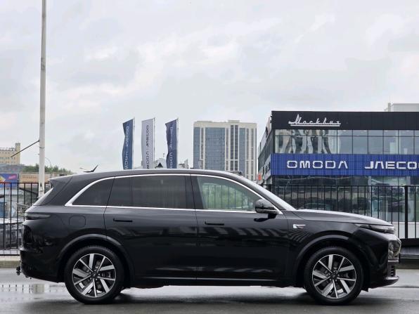Li Auto (Lixiang) L7 I с пробегом 2023 года, цена 5 999 000 рублей, 40934 км, внедорожник, Автокод Объявления
