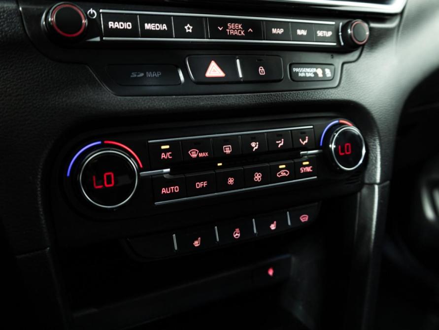 Kia Ceed III Санкт-Петербург  - изображение 20