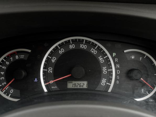 Toyota ISis I Рестайлинг с пробегом 2009 года, цена 1 140 000 рублей, 192621 км, минивэн, Автокод Объявления