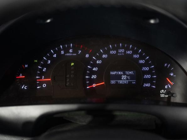 Toyota Camry VI (XV40) Рестайлинг с пробегом 2011 года, цена 1 470 000 рублей, 196000 км, седан, Автокод Объявления