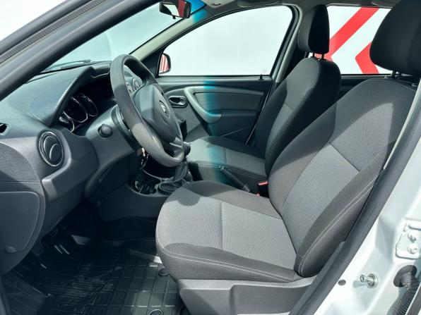 Renault Duster I Рестайлинг с пробегом 2018 года, цена 1 290 000 рублей, 157605 км, внедорожник, Автокод Объявления