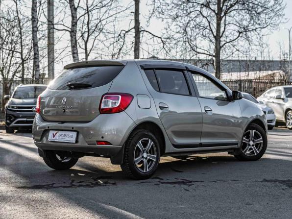 Renault Sandero II с пробегом 2016 года, цена 785 000 рублей, 82629 км, хэтчбек, Автокод Объявления