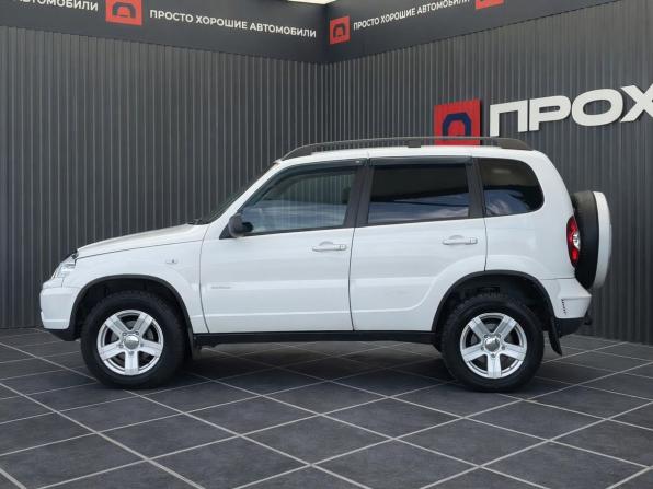 Chevrolet Niva I Рестайлинг с пробегом 2013 года, цена 547 000 рублей, 107434 км, внедорожник, Автокод Объявления
