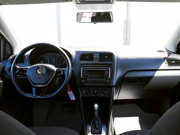 Volkswagen Polo V Рестайлинг с пробегом 2017 года, цена 1 190 000 рублей, 117202 км, седан, Автокод Объявления