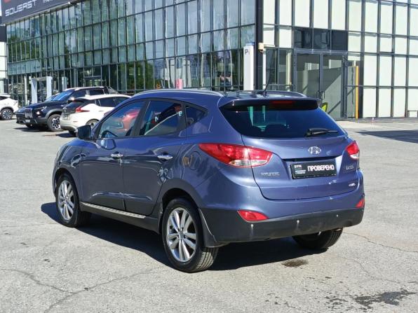Hyundai ix35 I с пробегом 2012 года, цена 897 000 рублей, 232763 км, внедорожник, Автокод Объявления