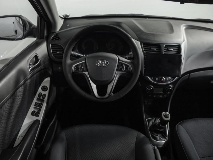 Hyundai Solaris I Санкт-Петербург  - изображение 11