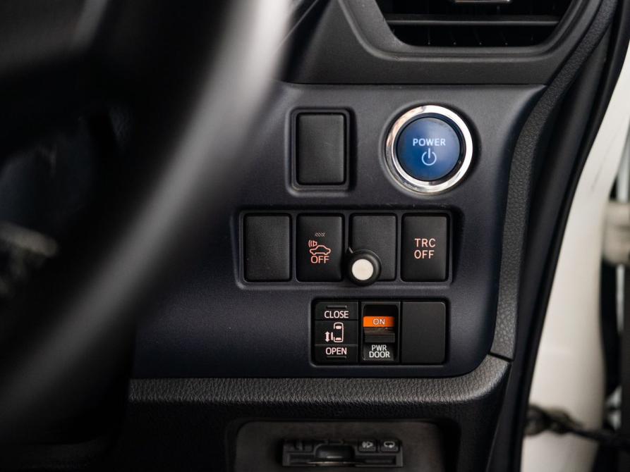 Toyota Noah III (R80) Иркутск  - изображение 16
