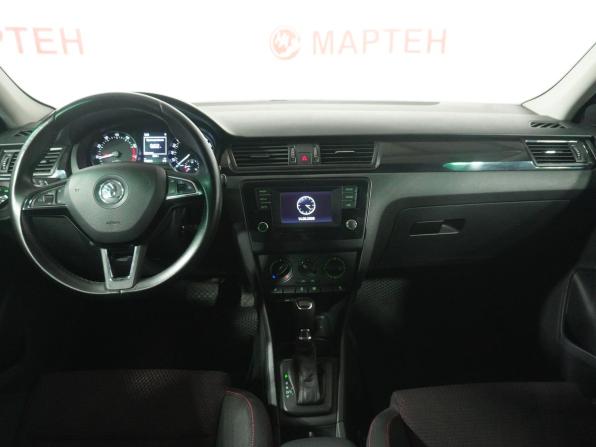 Skoda Rapid I с пробегом 2015 года, цена 1 045 000 рублей, 112315 км, лифтбек, Автокод Объявления