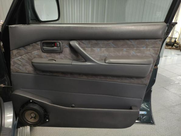 Toyota Land Cruiser 80 Series Рестайлинг с пробегом 1997 года, цена 990 000 рублей, 337627 км, внедорожник, Автокод Объявления