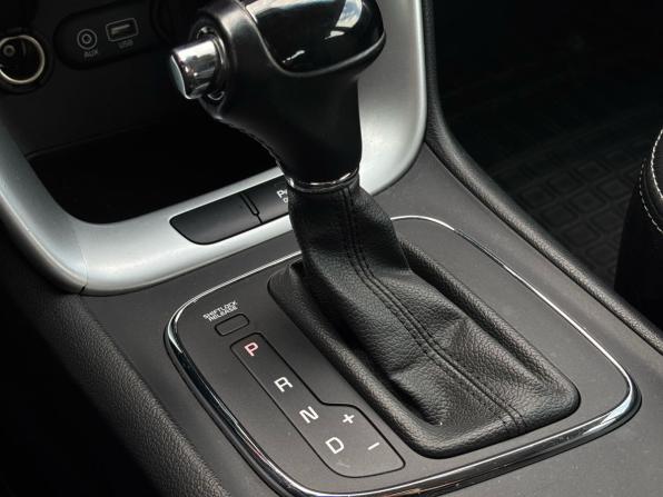 Kia Ceed II Рестайлинг с пробегом 2016 года, цена 1 120 000 рублей, 176665 км, хэтчбек, Автокод Объявления