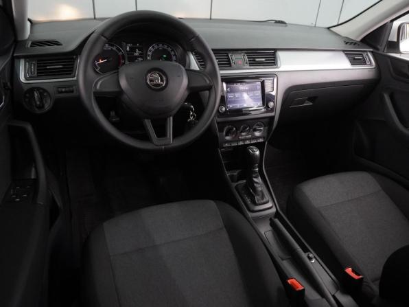 Skoda Rapid I Рестайлинг с пробегом 2019 года, цена 1 449 000 рублей, 119179 км, лифтбек, Автокод Объявления