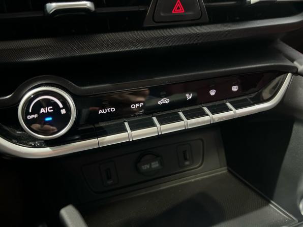 Changan Eado Plus с пробегом 2024 года, цена 2 079 900 рублей, 144 км, седан, Автокод Объявления