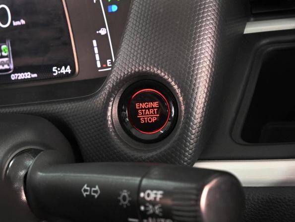 Honda Fit IV с пробегом 2021 года, цена 1 399 000 рублей, 72032 км, хэтчбек, Автокод Объявления