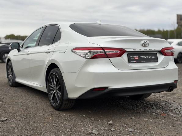 Toyota Camry VIII (XV70) Рестайлинг с пробегом 2021 года, цена 3 275 000 рублей, 74657 км, седан, Автокод Объявления