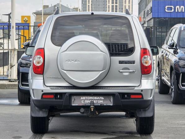 Chevrolet Niva I Рестайлинг с пробегом 2018 года, цена 715 000 рублей, 58205 км, внедорожник, Автокод Объявления