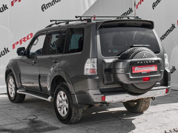 Mitsubishi Pajero IV Рестайлинг 1 с пробегом 2014 года, цена 2 150 000 рублей, 331866 км, внедорожник, Автокод Объявления