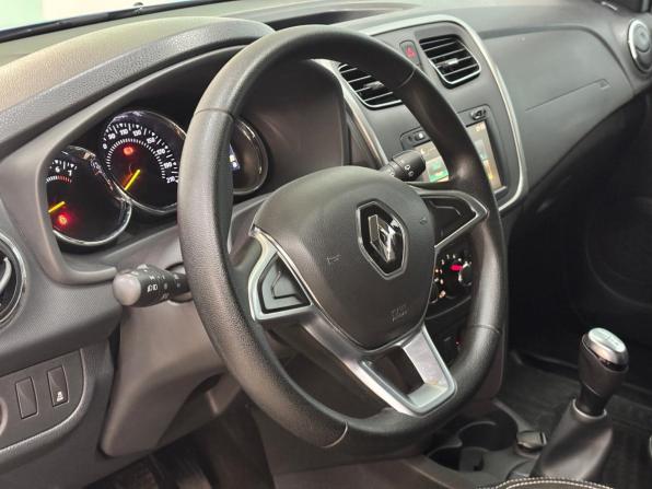 Renault Sandero II Рестайлинг с пробегом 2022 года, цена 1 500 000 рублей, 27860 км, хэтчбек, Автокод Объявления