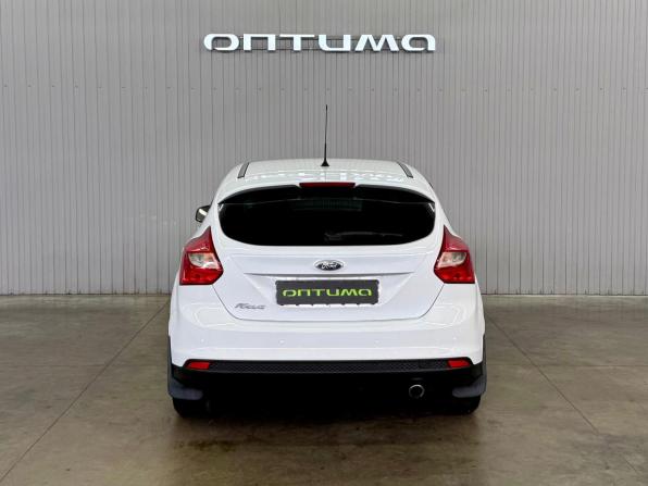 Ford Focus III с пробегом 2012 года, цена 947 000 рублей, 153504 км, хэтчбек, Автокод Объявления