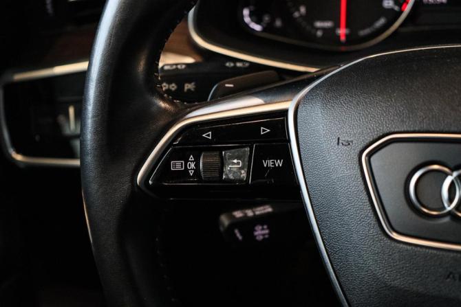 Audi A6 V (C8) с пробегом 2019 года, цена 3 250 000 рублей, 90801 км, седан, Автокод Объявления
