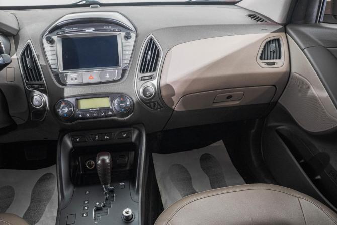Hyundai ix35 I Рестайлинг с пробегом 2013 года, цена 1 399 000 рублей, 207000 км, внедорожник, Автокод Объявления