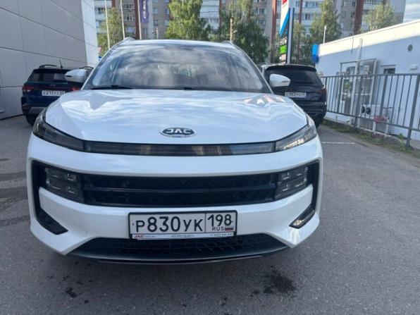 JAC JS6 с пробегом 2023 года, цена 2 150 000 рублей, 4791 км, внедорожник, Автокод Объявления